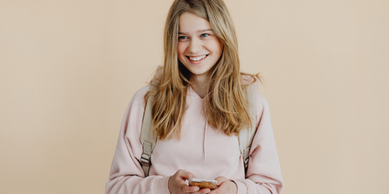 Czcionki na YouTube: tytuły, opisy i komentarze, które klikają