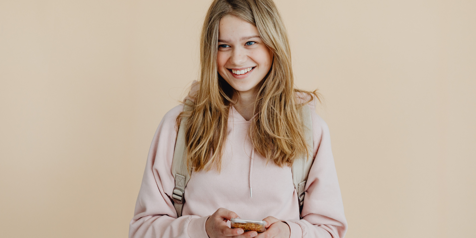 Czcionki na YouTube: tytuły, opisy i komentarze, które klikają